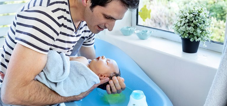 La rutina de baño para tu bebé